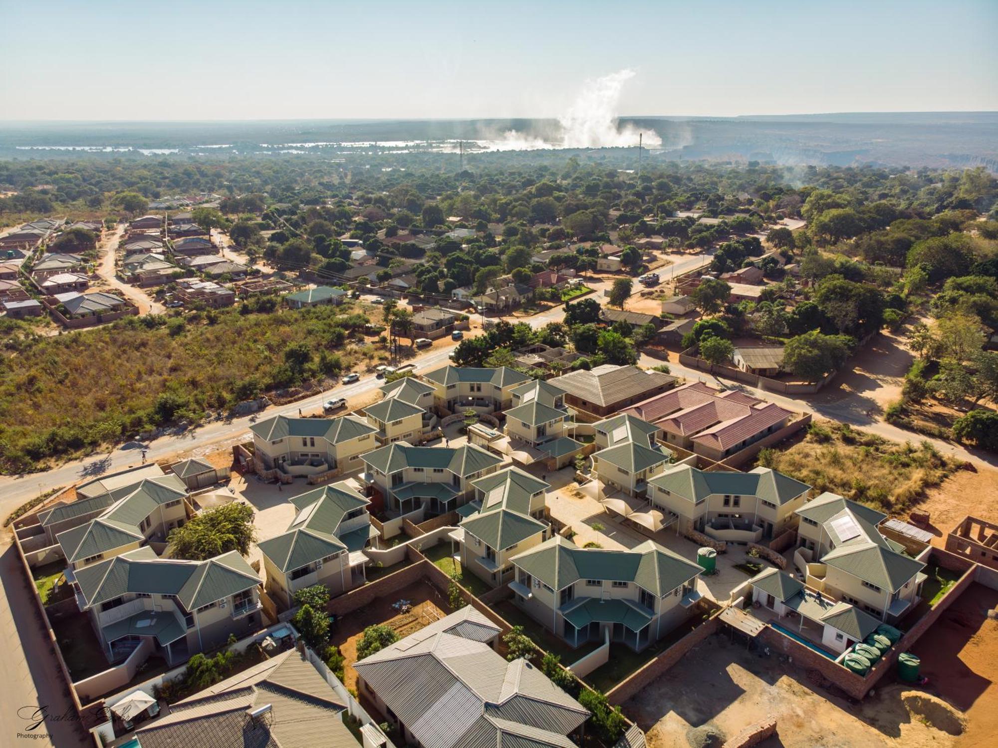 Apartamento Miombo Mews Victoria Falls Exterior foto